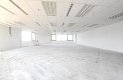 Parkway Parade (D15), Office #622076491